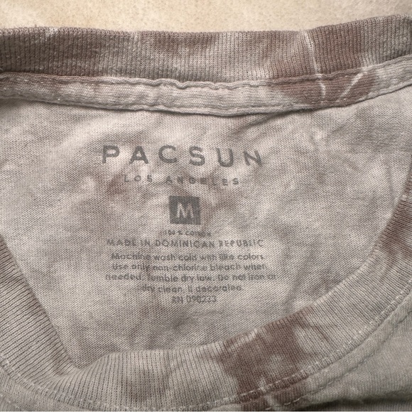 Pacsun Grey Crystal Wash Tie Dye Love Is Dead Embroidered Graphic Tshirt Size M - Picture 9 of 9